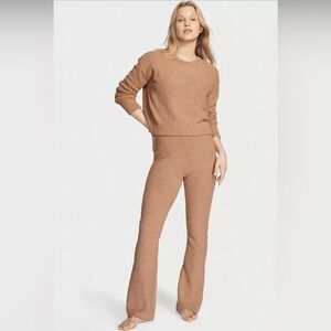 Victoria’s Secret Cozy Knit Lounge Set Toffee Buzz M, NWOT